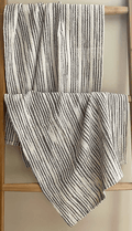 Chocolate Drizzle Cake Towels