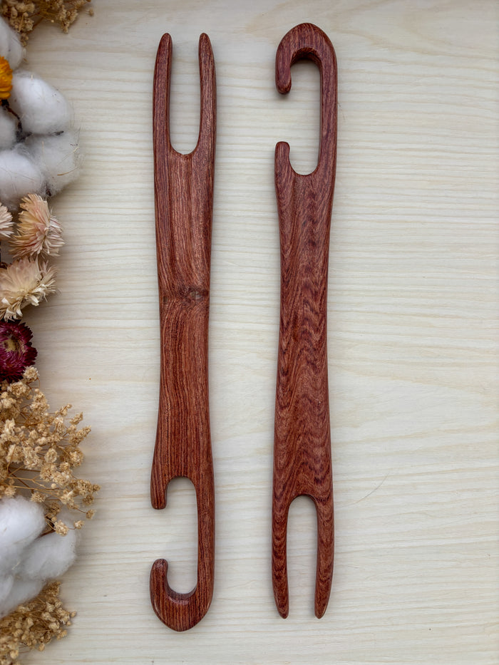 Ergonomic Wooden Weaving Shuttle