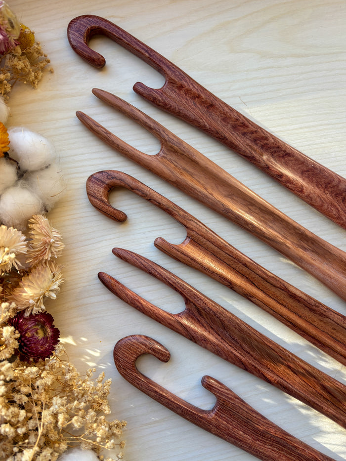 Ergonomic Wooden Weaving Shuttle