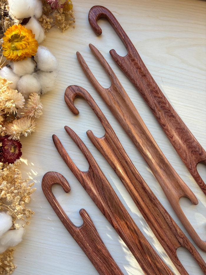 Ergonomic Wooden Weaving Shuttle
