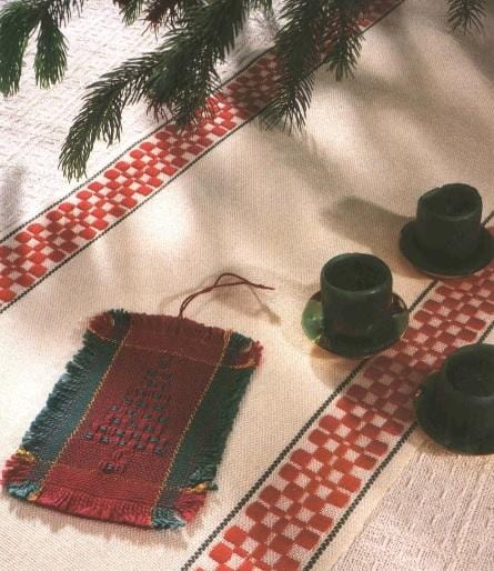 Monk's Belt Holiday Runner