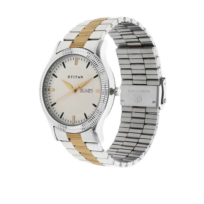 Titan 1650BM01 Two-Tone Stainless Steel Band Round Analog Watch for Men - Silver and Gold, bracelet